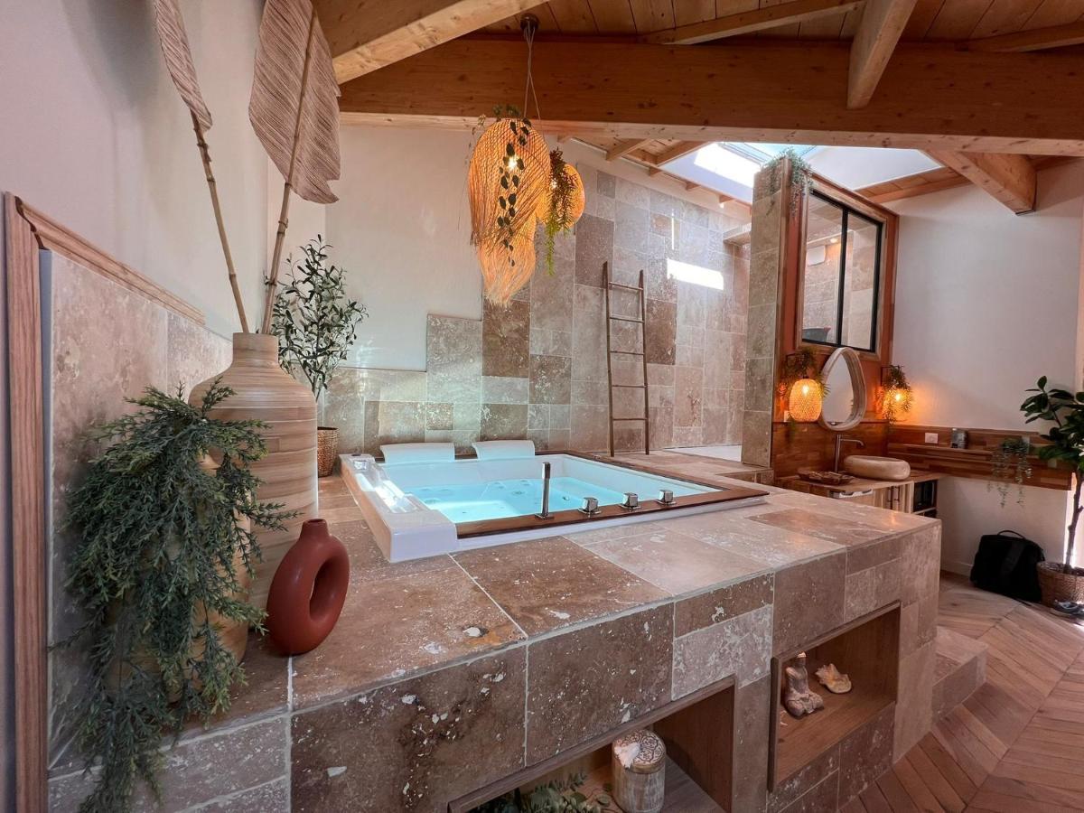 Suite Bali Les Petits Plaisirs Angers Buitenkant foto